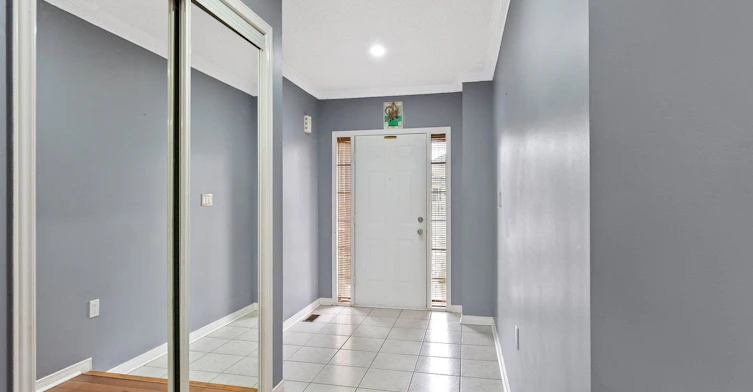 Upper-5382 Longhouse Crescent, Mississauga, ON, L5R 4A5 - 4