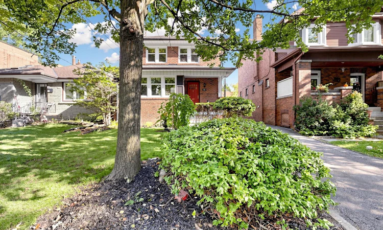 25 Dartmouth Crescent