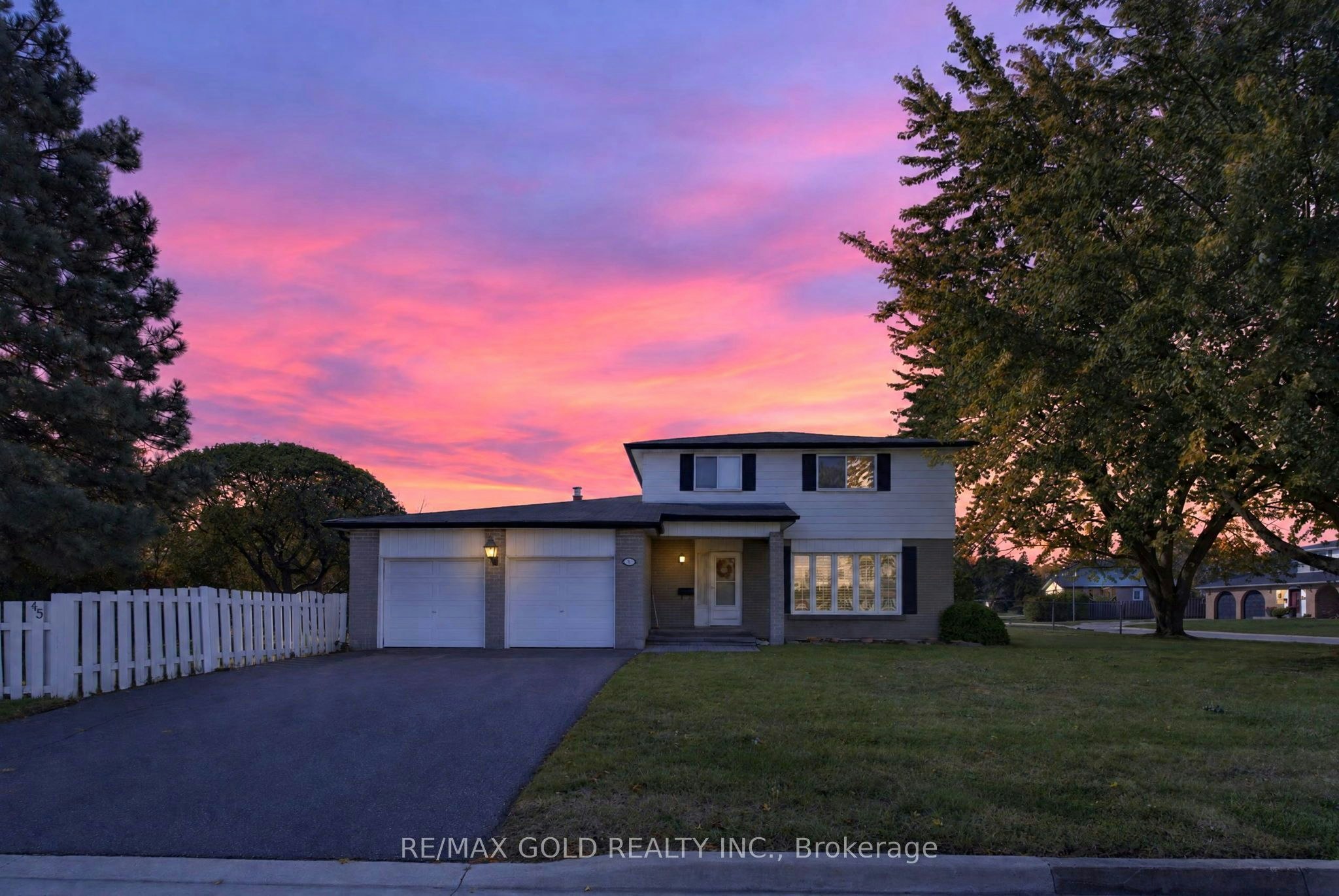 45 Fidelia Crescent, Brampton, ON, L6T 3P7