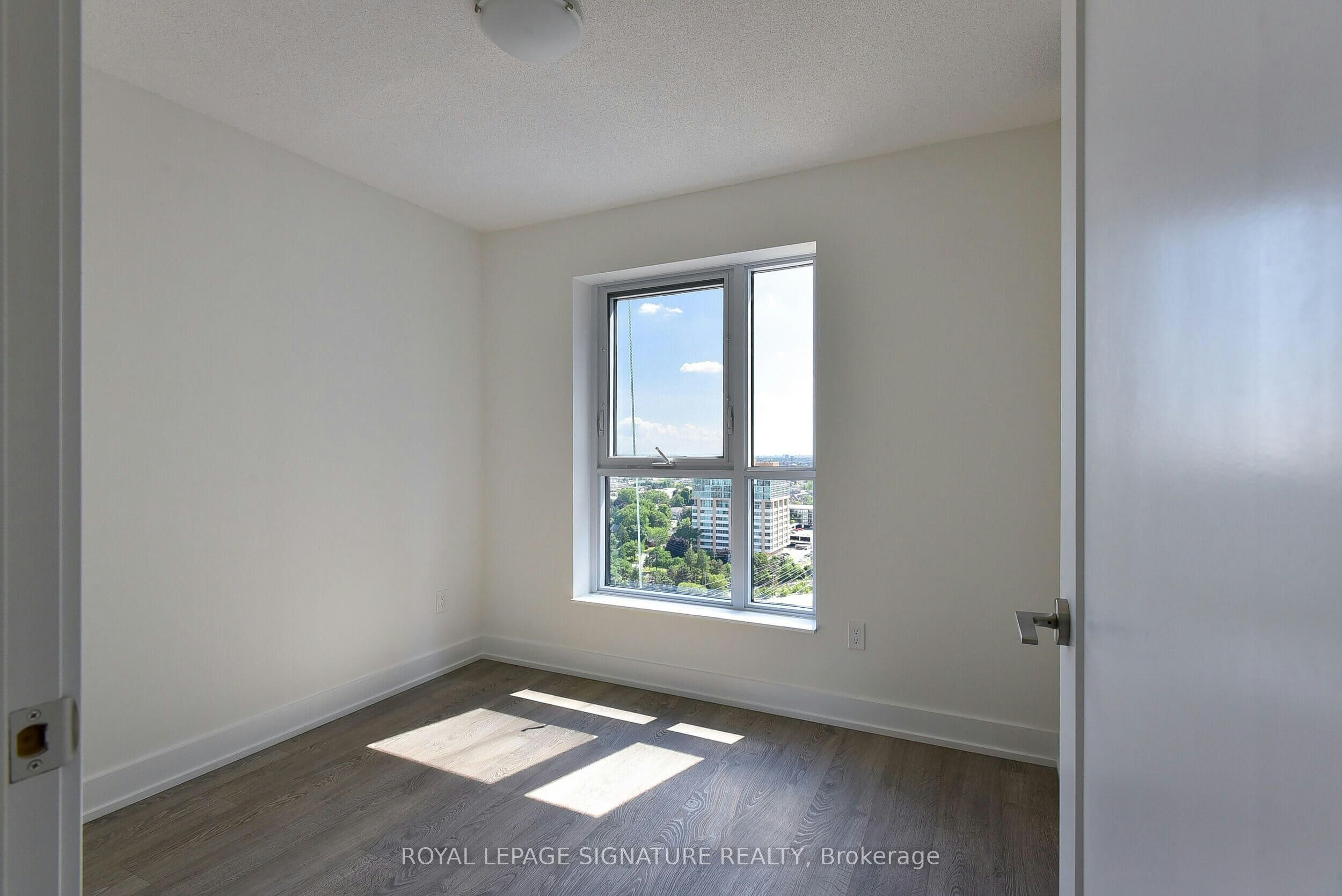 1910-7 Mabelle Avenue, Toronto, ON, M9A 0C9 - 10