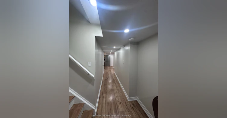 Lower-24 Aird Court, Milton, ON, L9T 3Y1 - 3