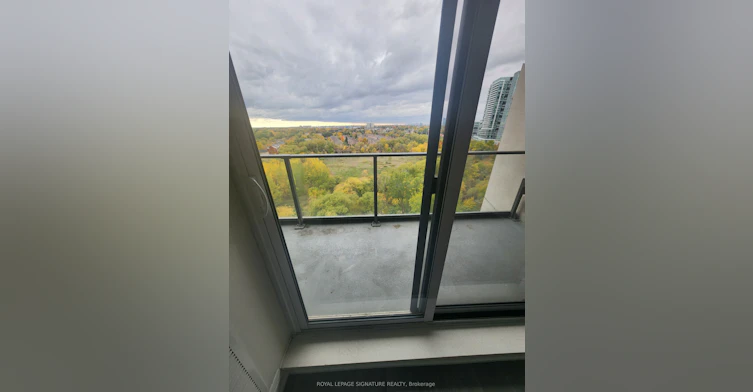 1104-36 Park Lawn Road, Toronto, ON, M8V 0E5 - 3