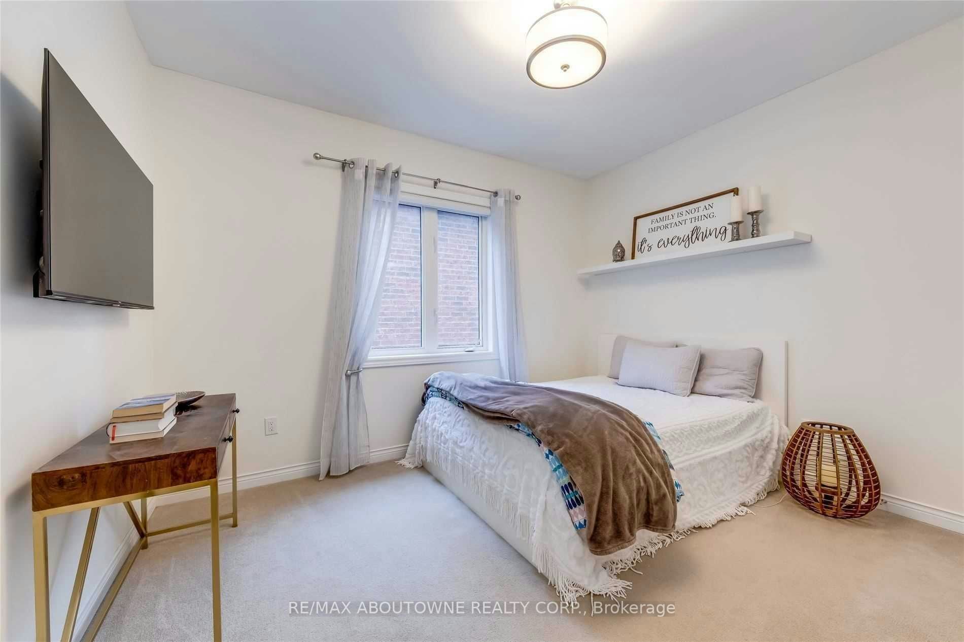 3115 Carding Mill Trail, Oakville, ON, L6M 0Z5 - 20