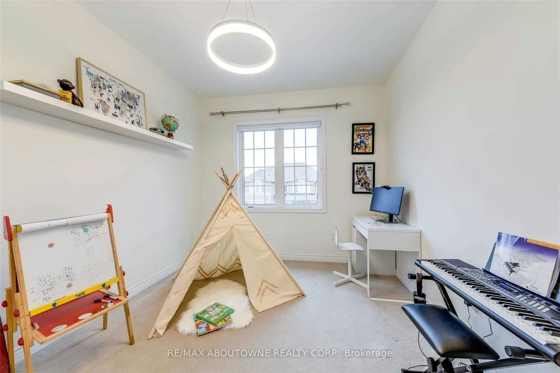 3115 Carding Mill Trail, Oakville, ON, L6M 0Z5 - 18