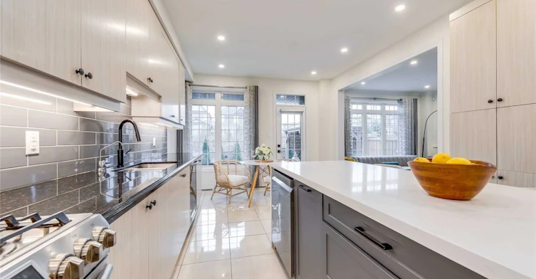 3115 Carding Mill Trail, Oakville, ON, L6M 0Z5 - 9