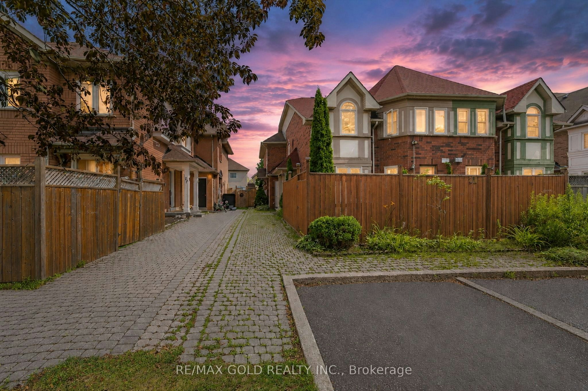 23 Rain Lily Lane, Brampton, ON, L6R 1S4