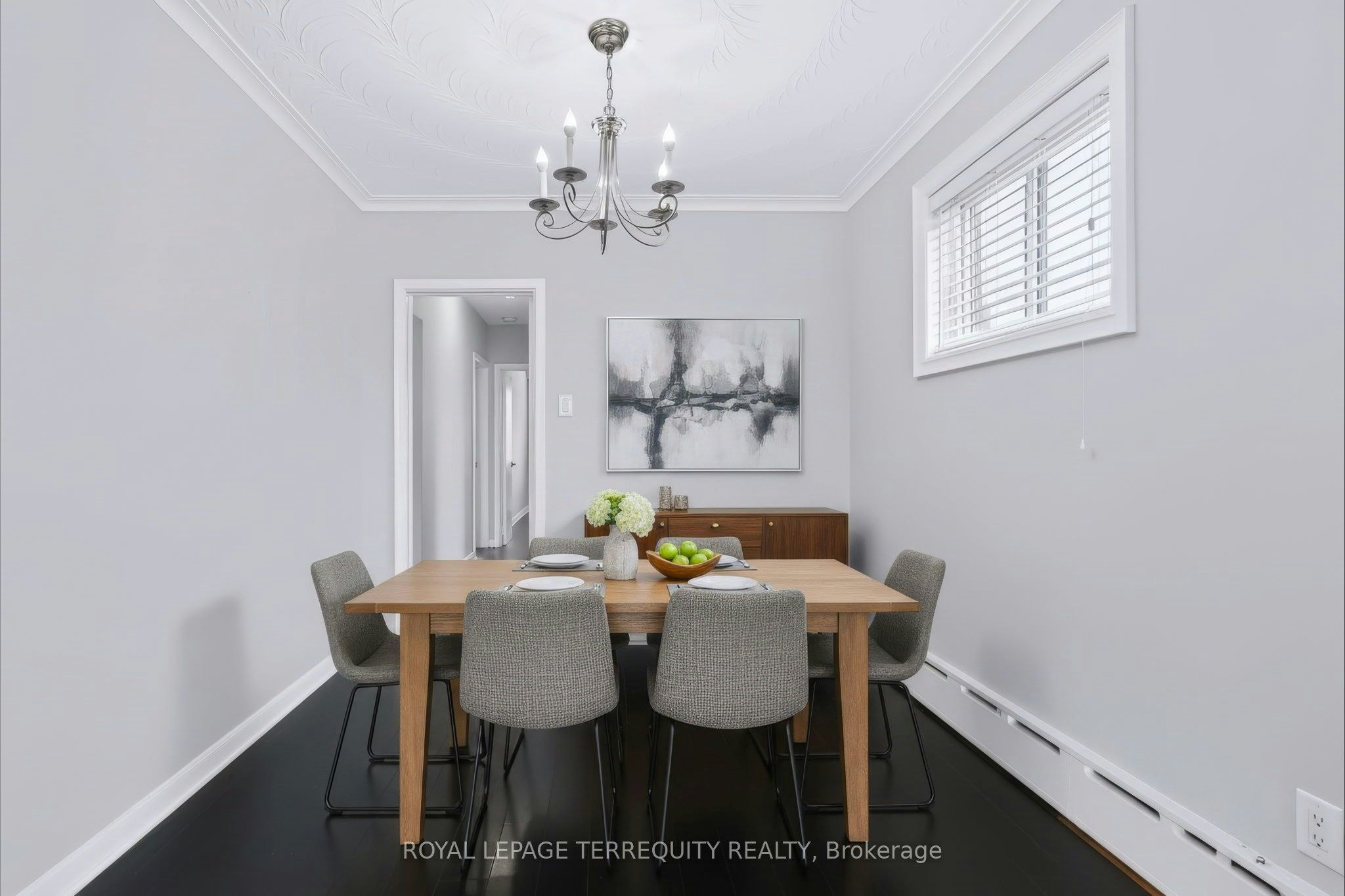 Upper-32 Dynevor Road, Toronto, ON, M6E 3X1 - 9