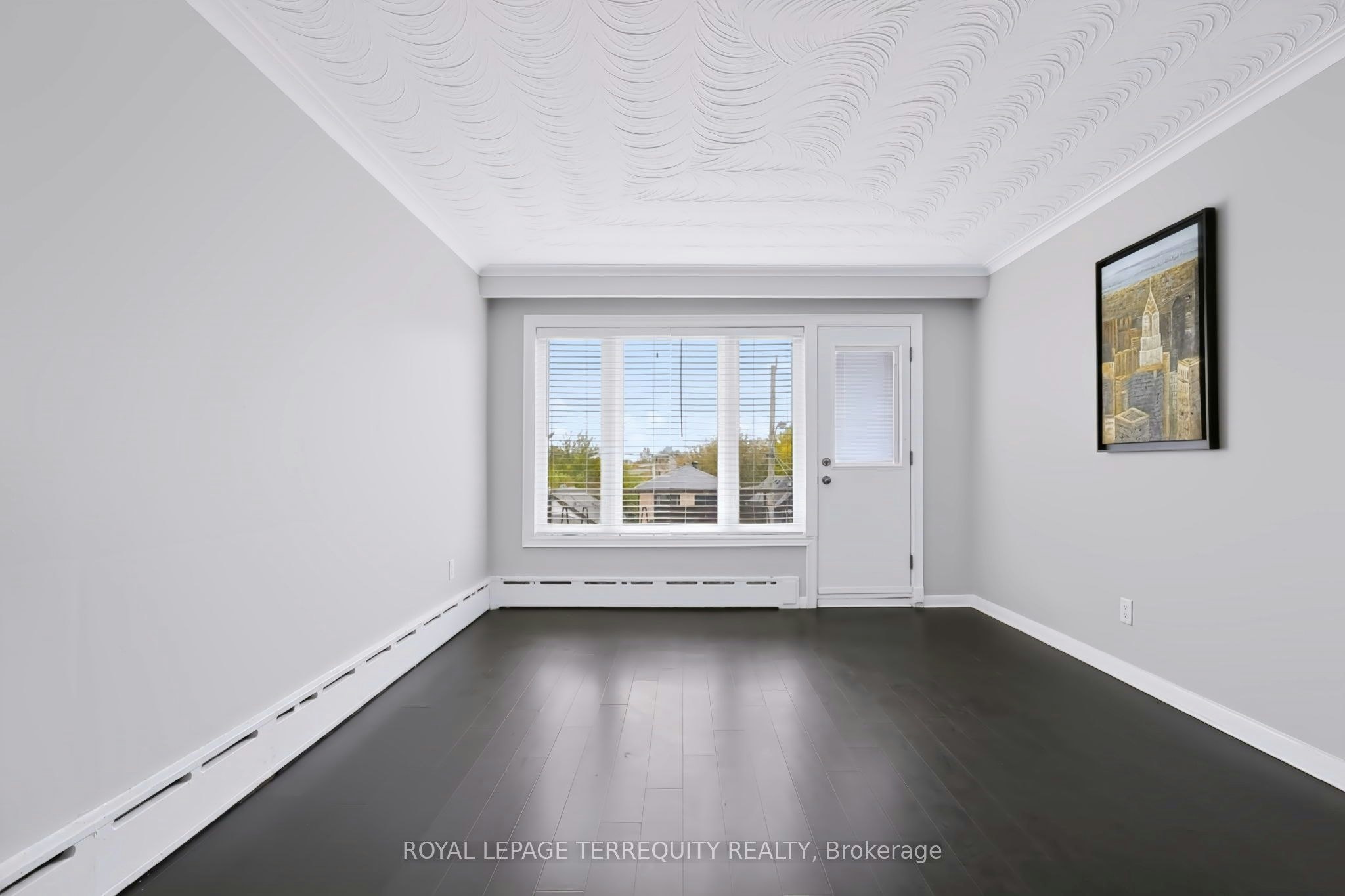 Upper-32 Dynevor Road, Toronto, ON, M6E 3X1 - 7