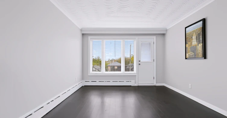 Upper-32 Dynevor Road, Toronto, ON, M6E 3X1 - 7