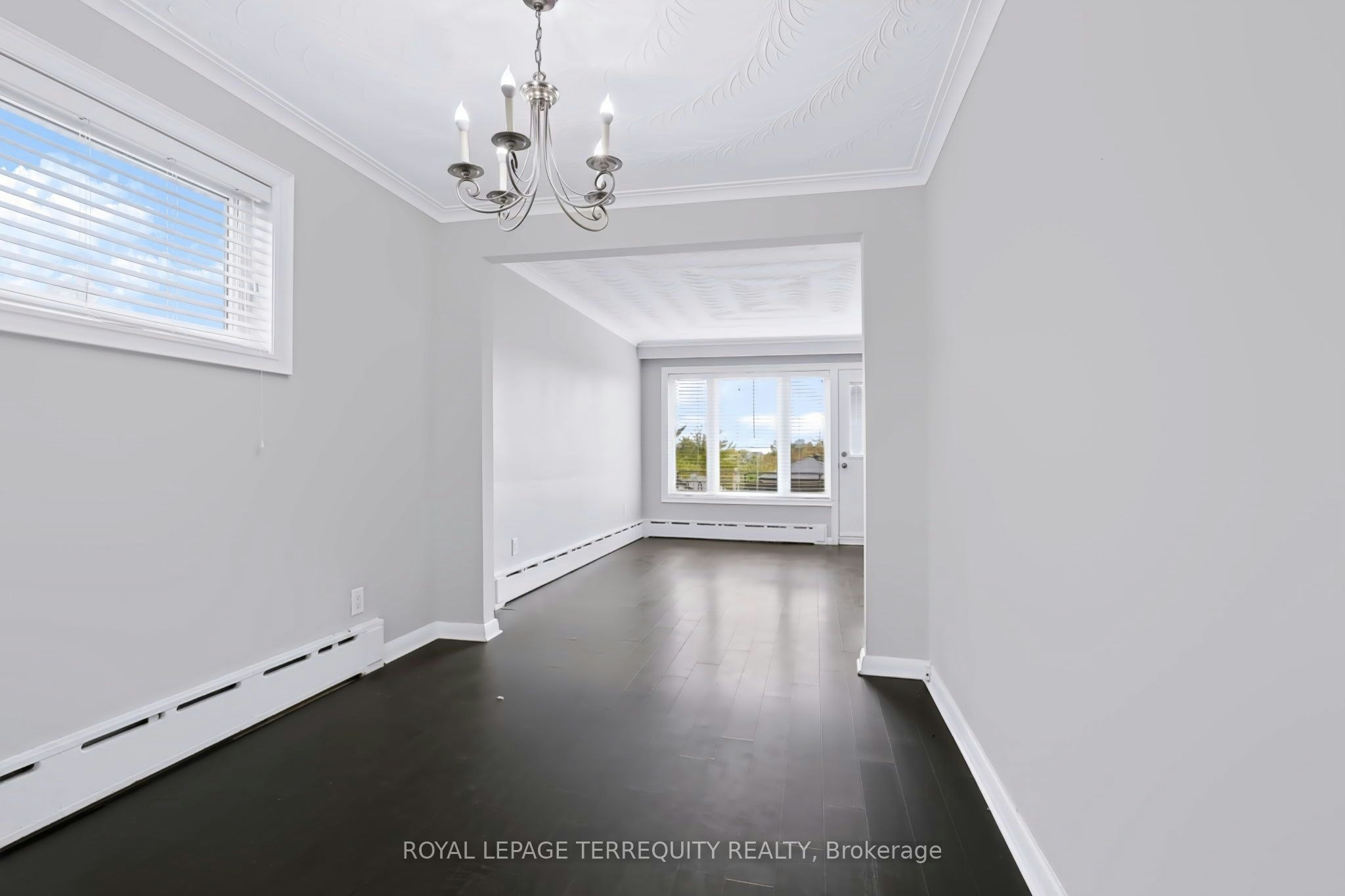 Upper-32 Dynevor Road, Toronto, ON, M6E 3X1 - 13
