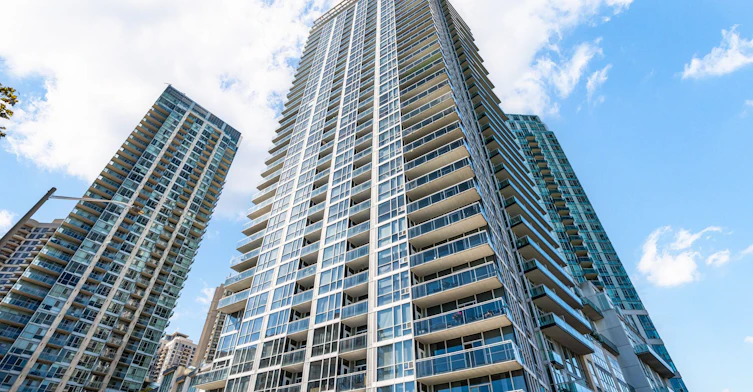 1611-223 Webb Drive, Mississauga, ON, L5B 0E8 - 3