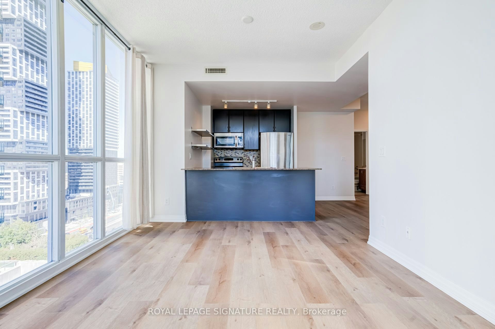 1611-223 Webb Drive, Mississauga, ON, L5B 0E8 - 26