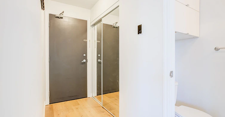1611-223 Webb Drive, Mississauga, ON, L5B 0E8 - 39