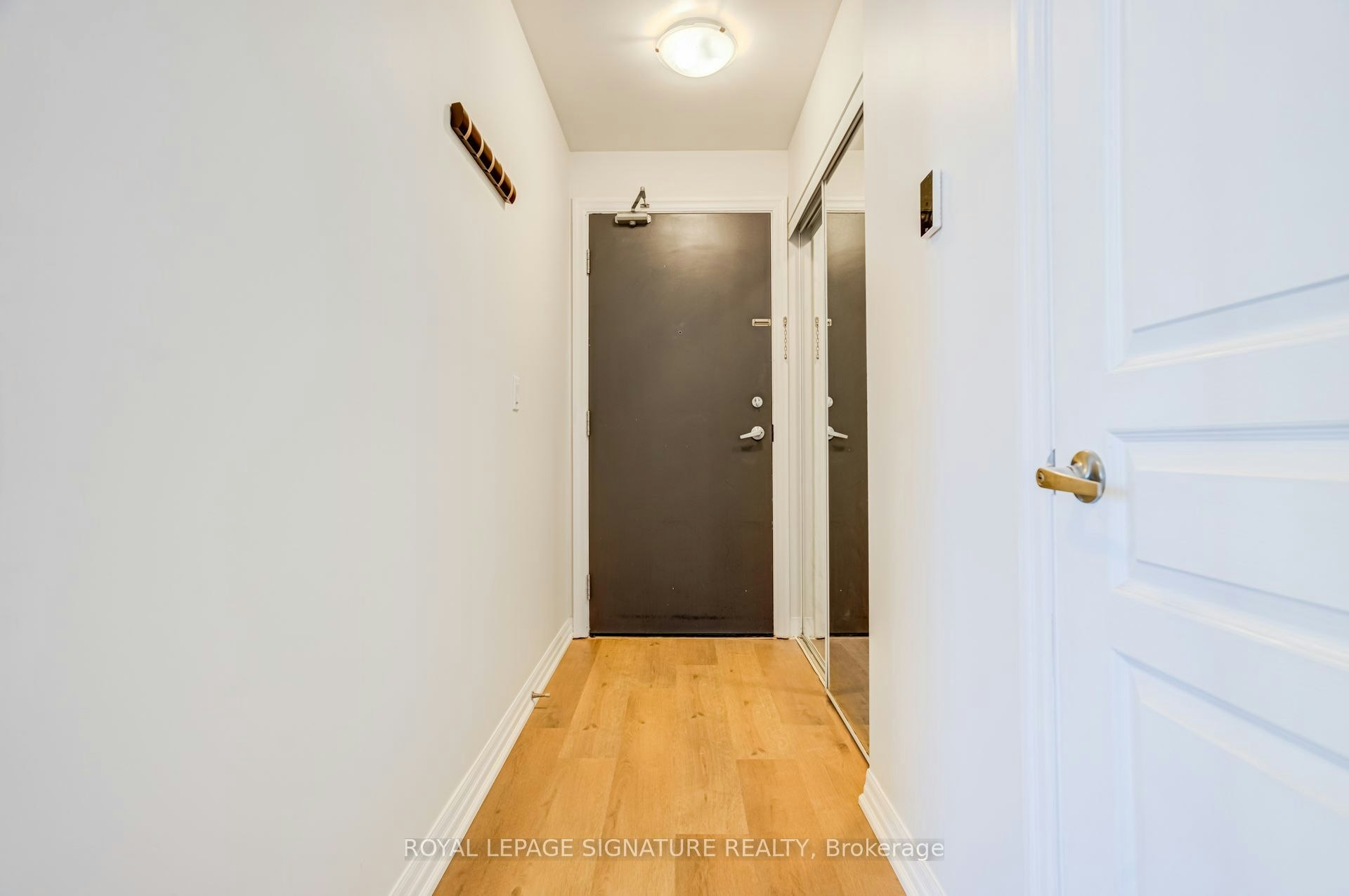 1611-223 Webb Drive, Mississauga, ON, L5B 0E8 - 13