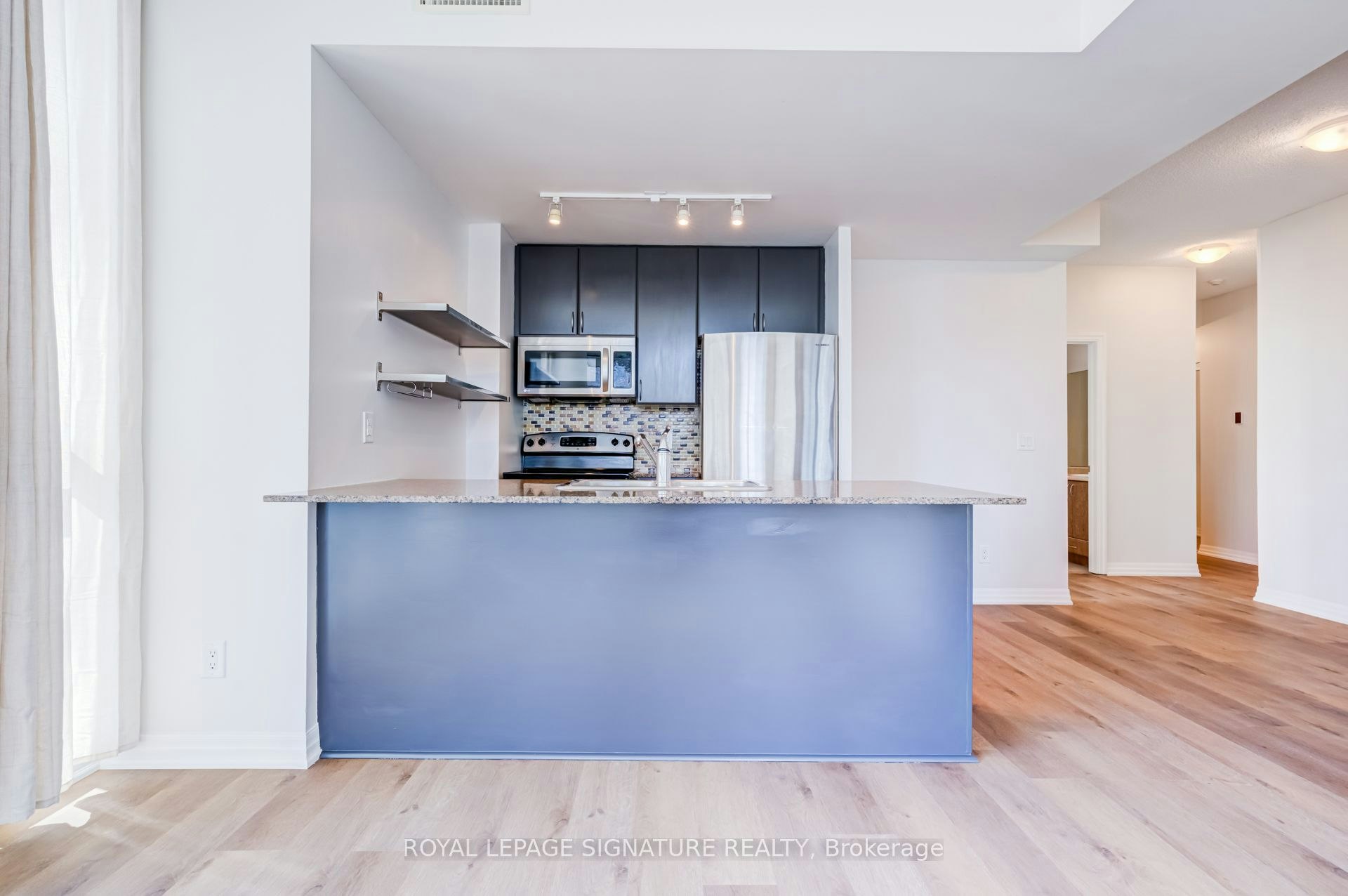 1611-223 Webb Drive, Mississauga, ON, L5B 0E8 - 22