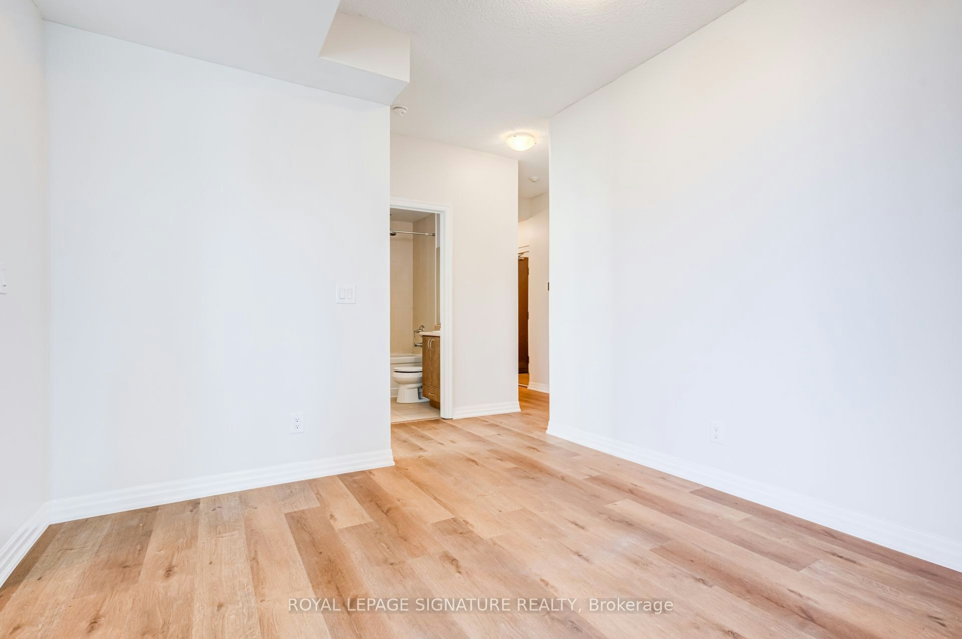 1611-223 Webb Drive, Mississauga, ON, L5B 0E8 - 16