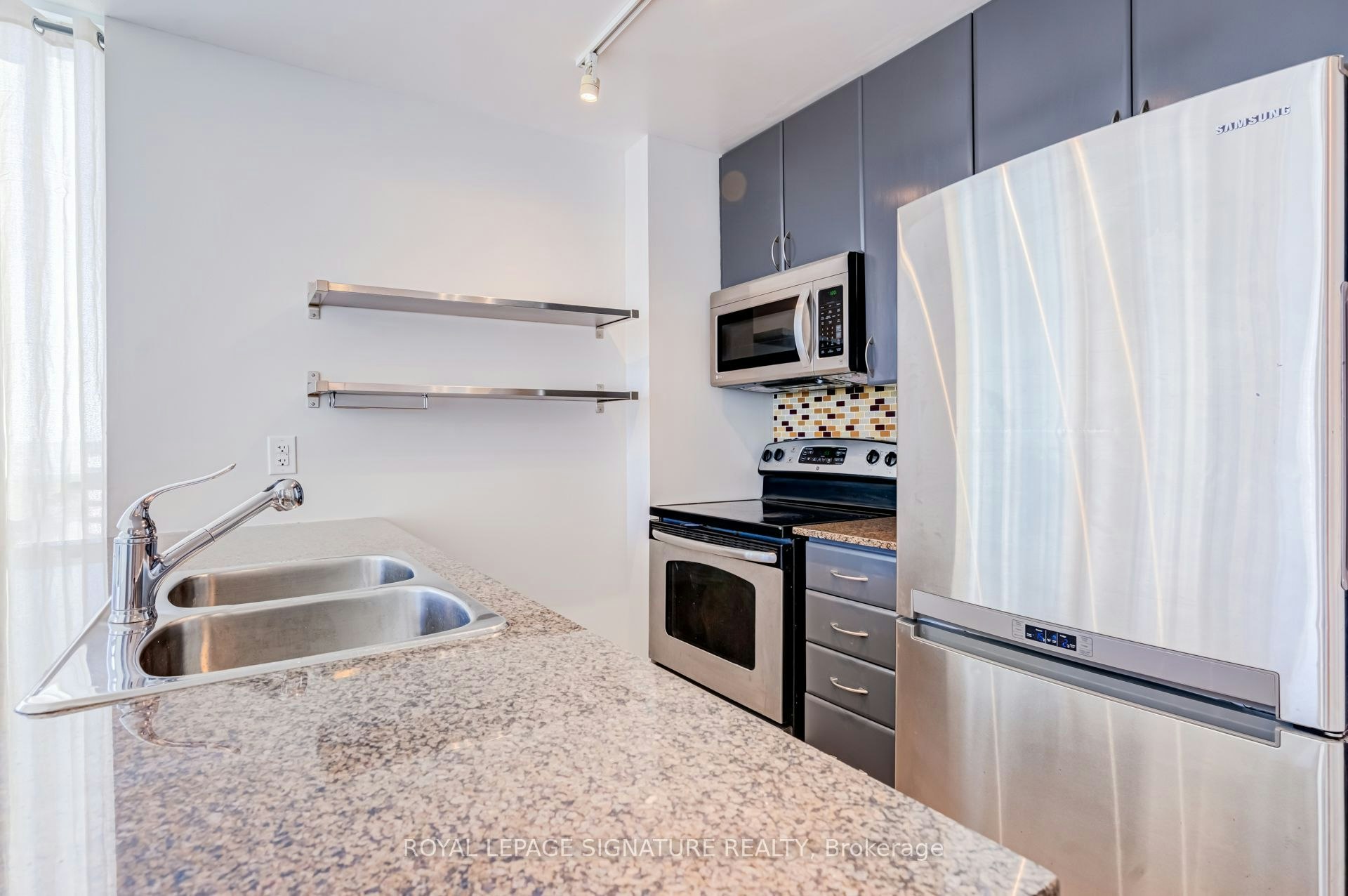 1611-223 Webb Drive, Mississauga, ON, L5B 0E8 - 20