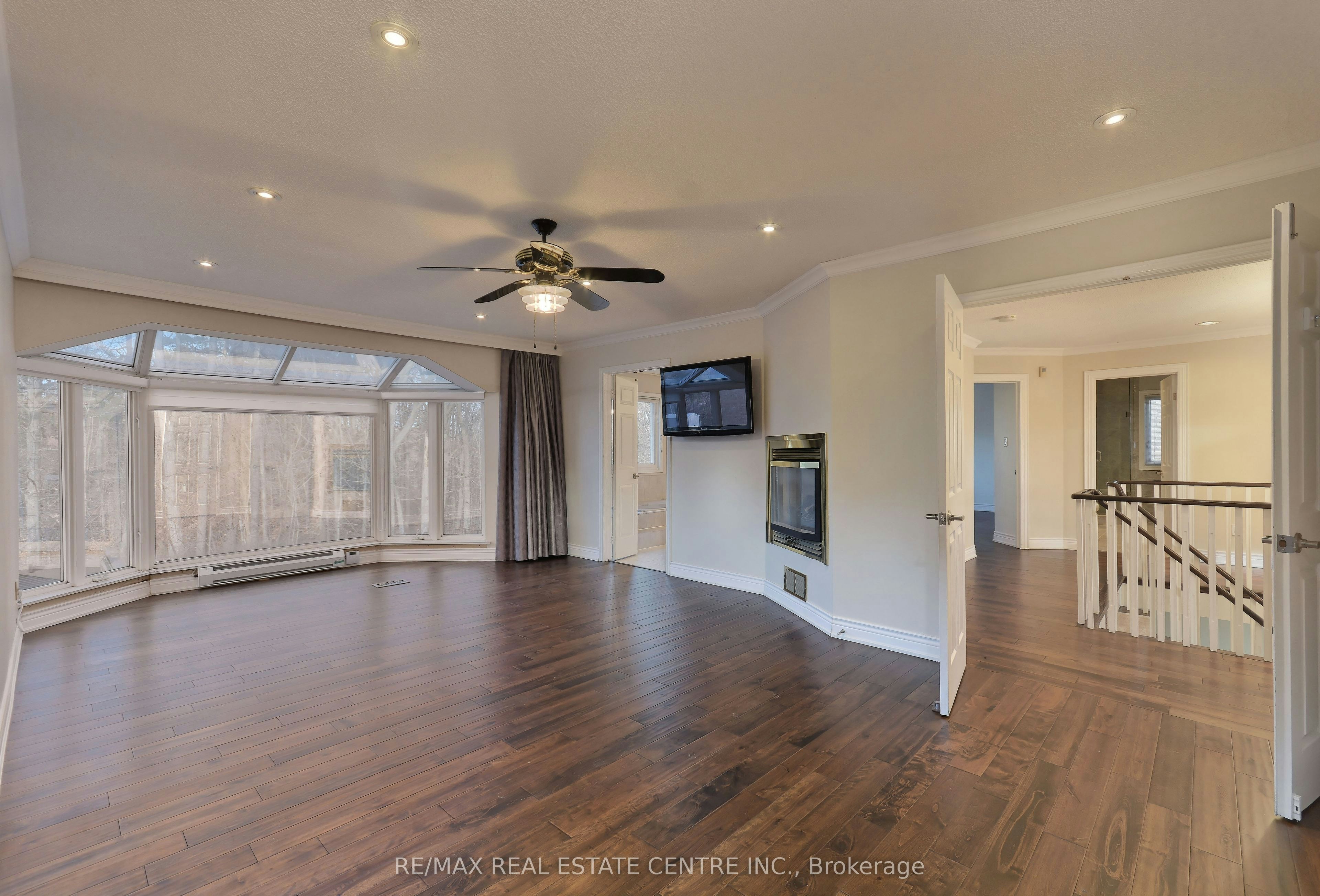 1837 Sevenoaks Drive, Mississauga, ON, L5K 2N5 - 13