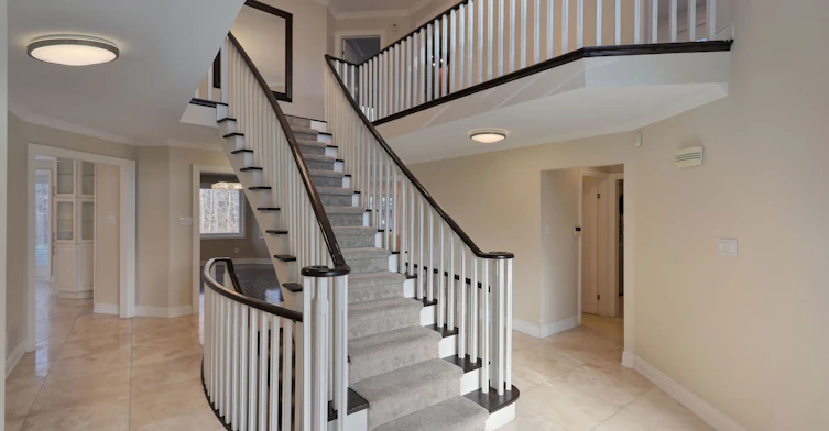 1837 Sevenoaks Drive, Mississauga, ON, L5K 2N5 - 5