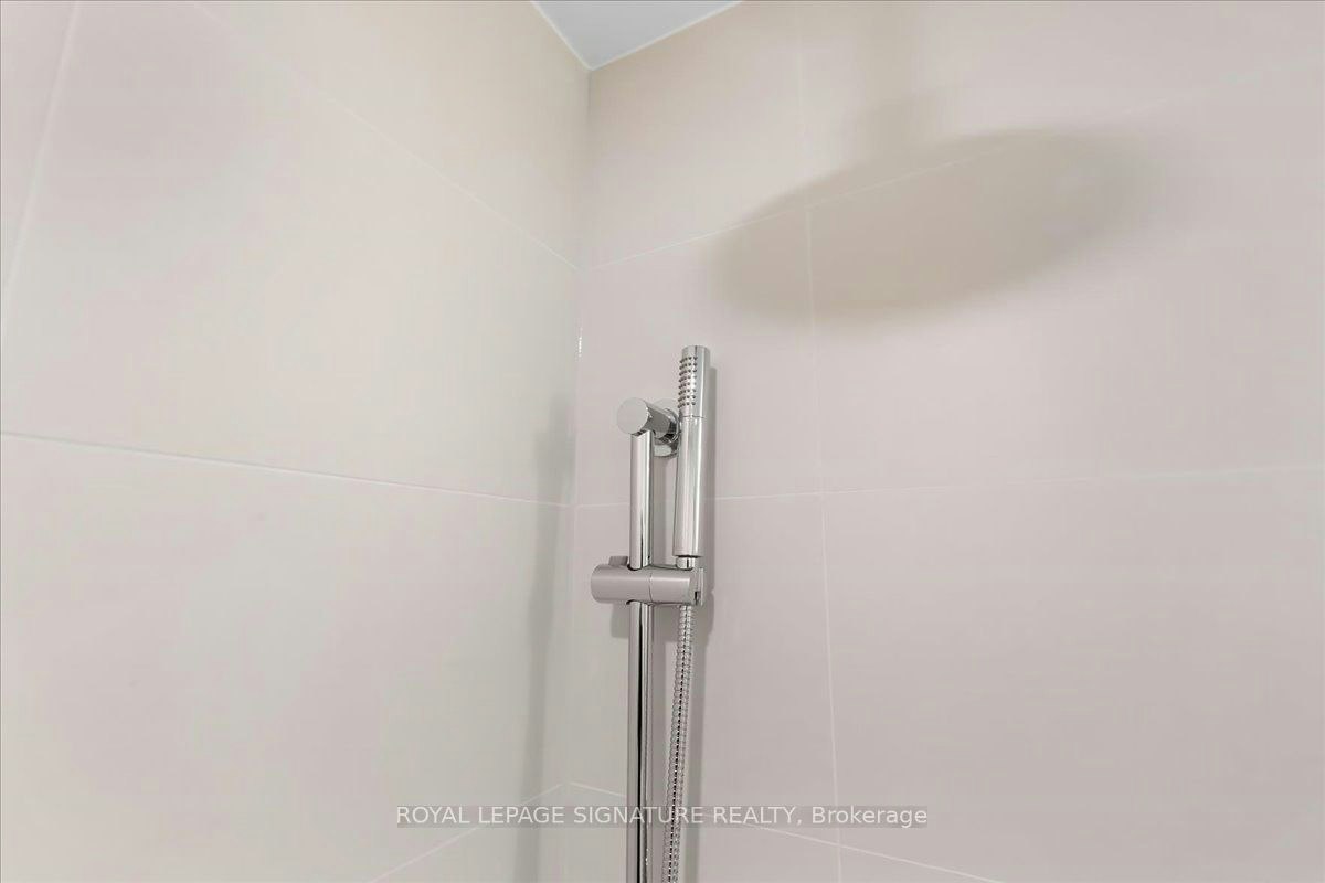 301-2450 Bloor Street W, Toronto, ON, M6S 0A9 - 18