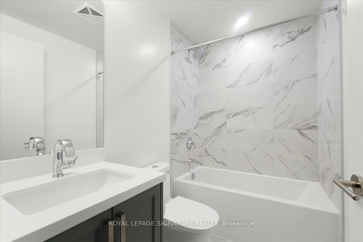 301-2450 Bloor Street W, Toronto, ON, M6S 0A9 - 23