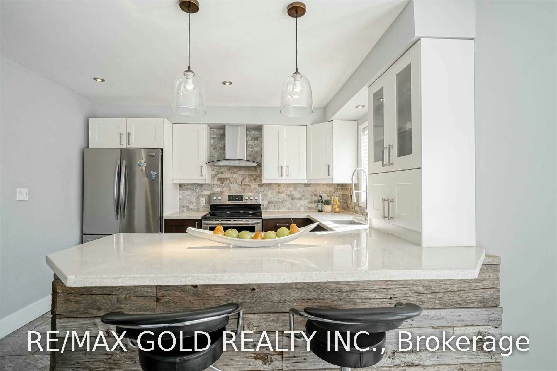9 Blue Lake Avenue, Brampton, ON, L6X 4W1 - 13
