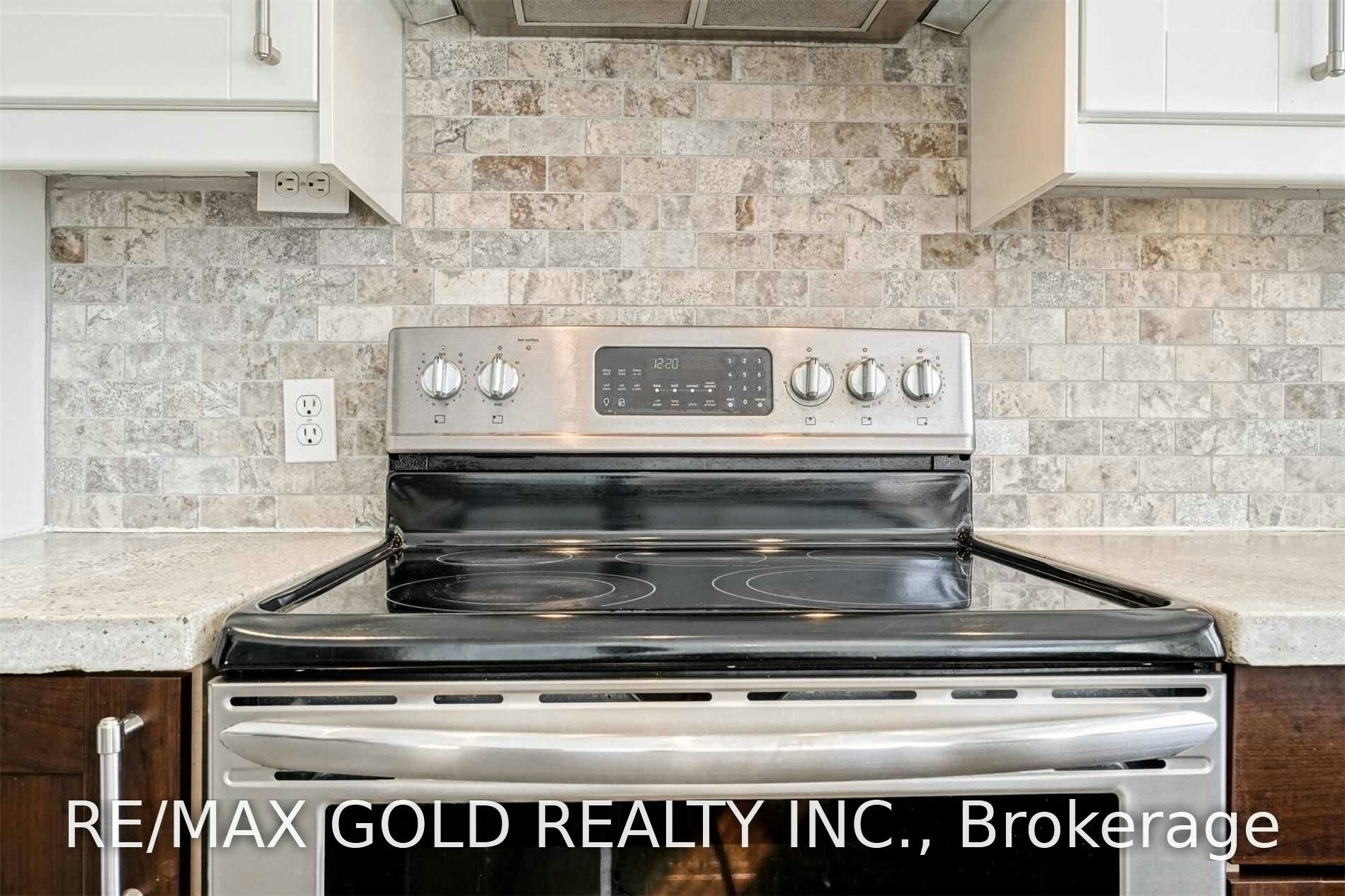 9 Blue Lake Avenue, Brampton, ON, L6X 4W1 - 15