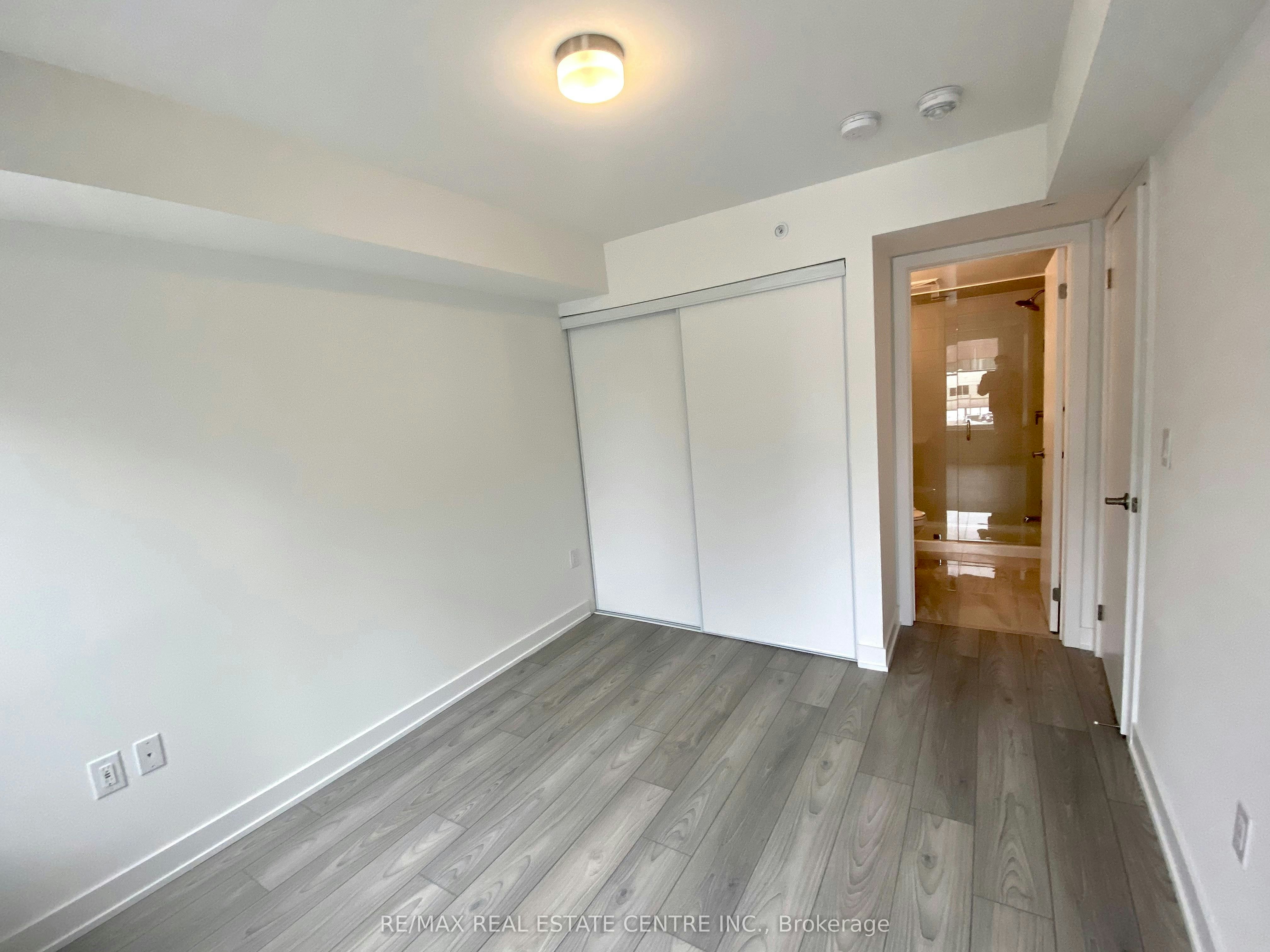 5-3483 Widdicombe Way, Mississauga, ON, L5L 0B8 - 5