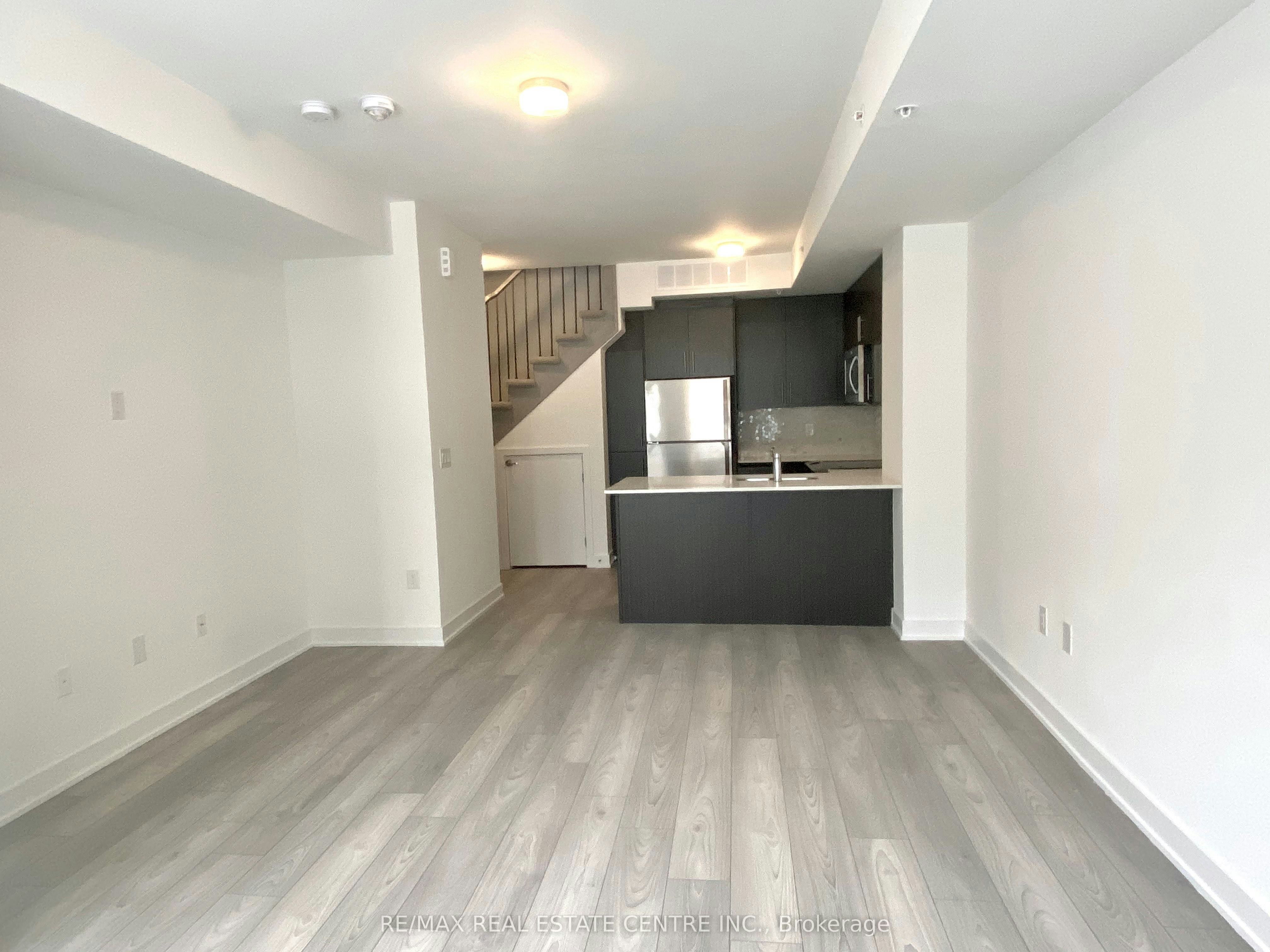 5-3483 Widdicombe Way, Mississauga, ON, L5L 0B8 - 2