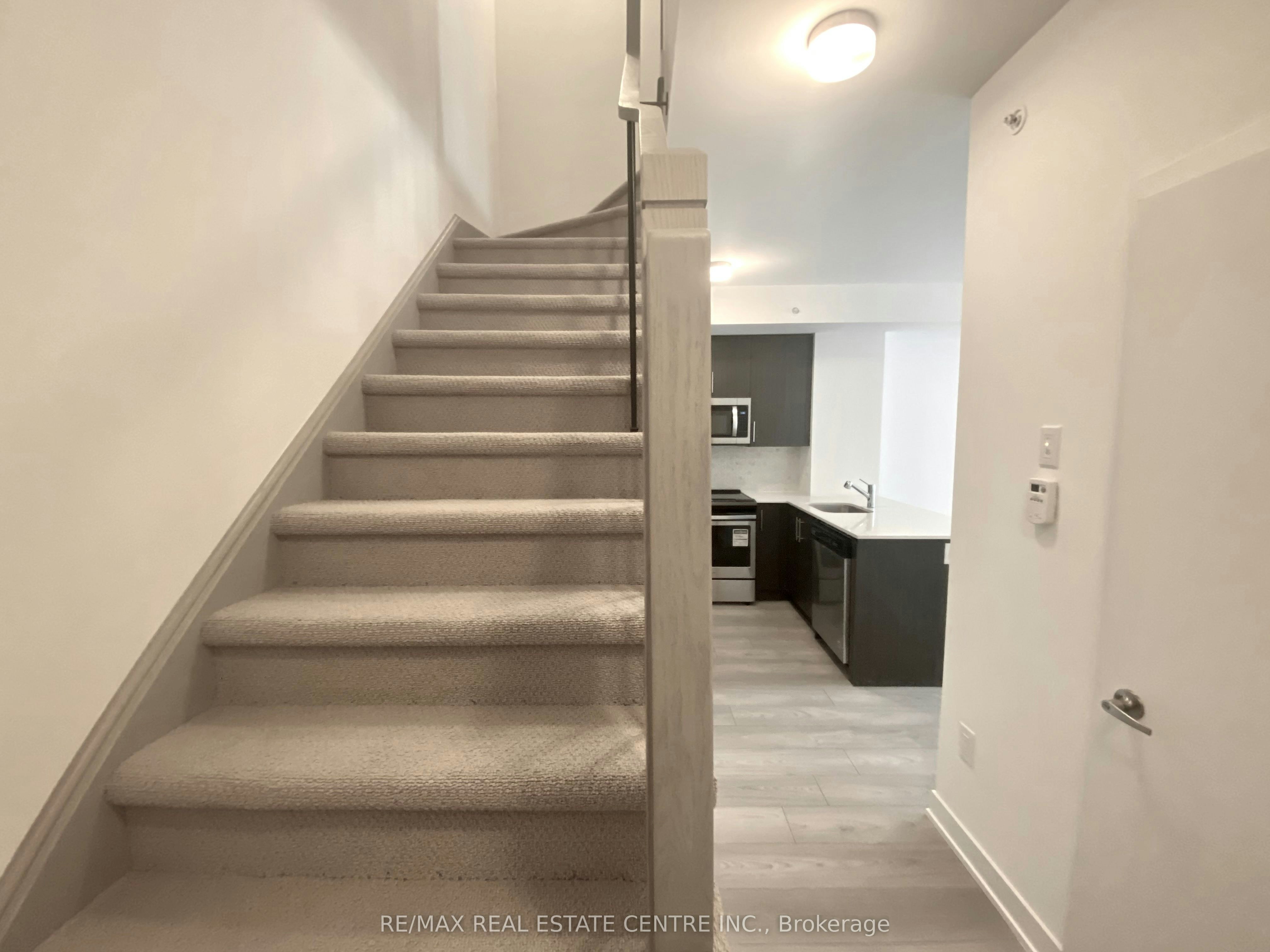 5-3483 Widdicombe Way, Mississauga, ON, L5L 0B8 - 4