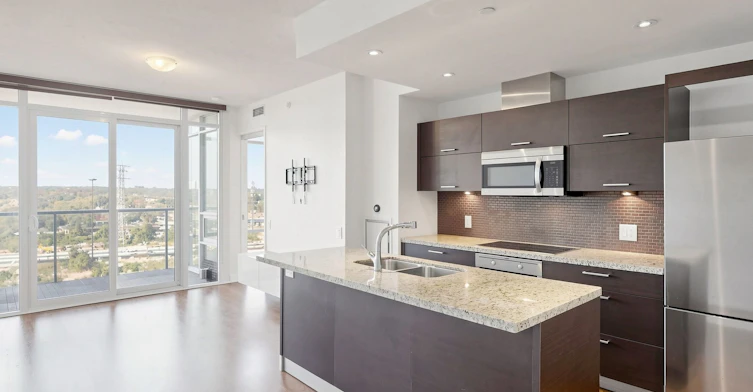 1712-88 Park Lawn Road, Toronto, ON, M8Y 0B5 - 4