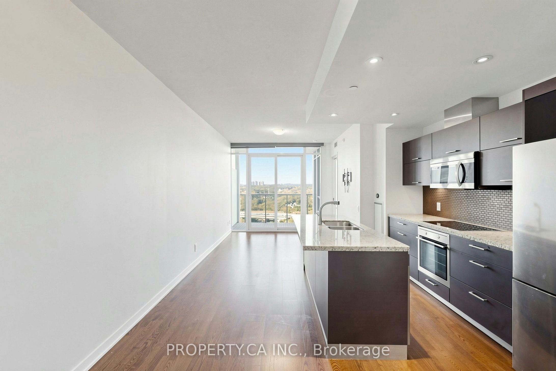 1712-88 Park Lawn Road, Toronto, ON, M8Y 0B5