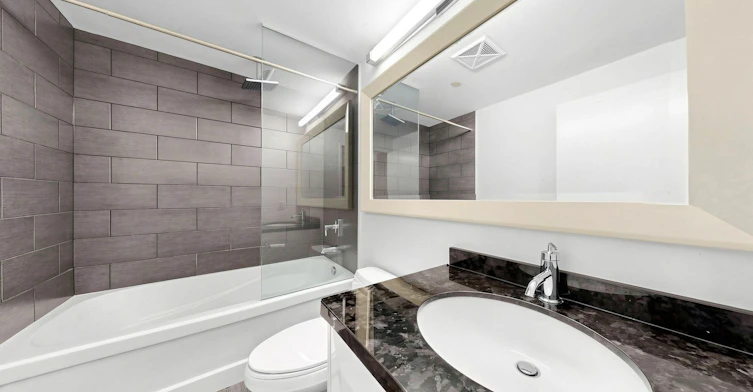 1712-88 Park Lawn Road, Toronto, ON, M8Y 0B5 - 24