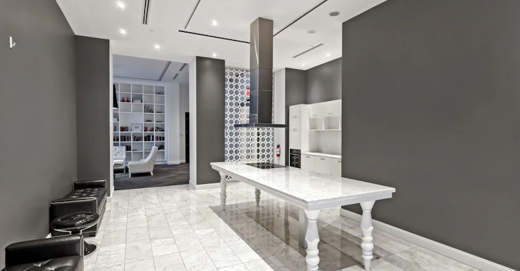 1712-88 Park Lawn Road, Toronto, ON, M8Y 0B5 - 41