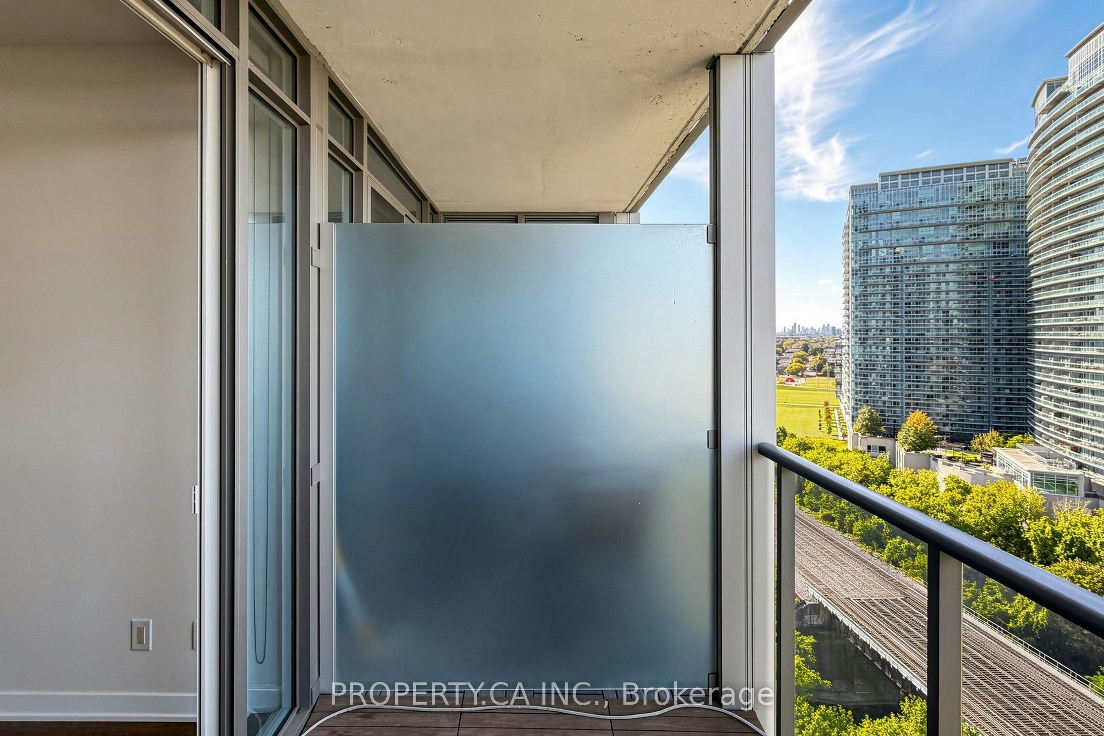 1712-88 Park Lawn Road, Toronto, ON, M8Y 0B5 - 31