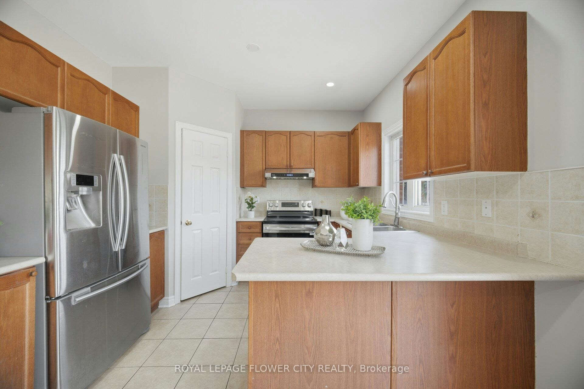 56 Laurentide Crescent, Brampton, ON, L6P 1Y4 - 10