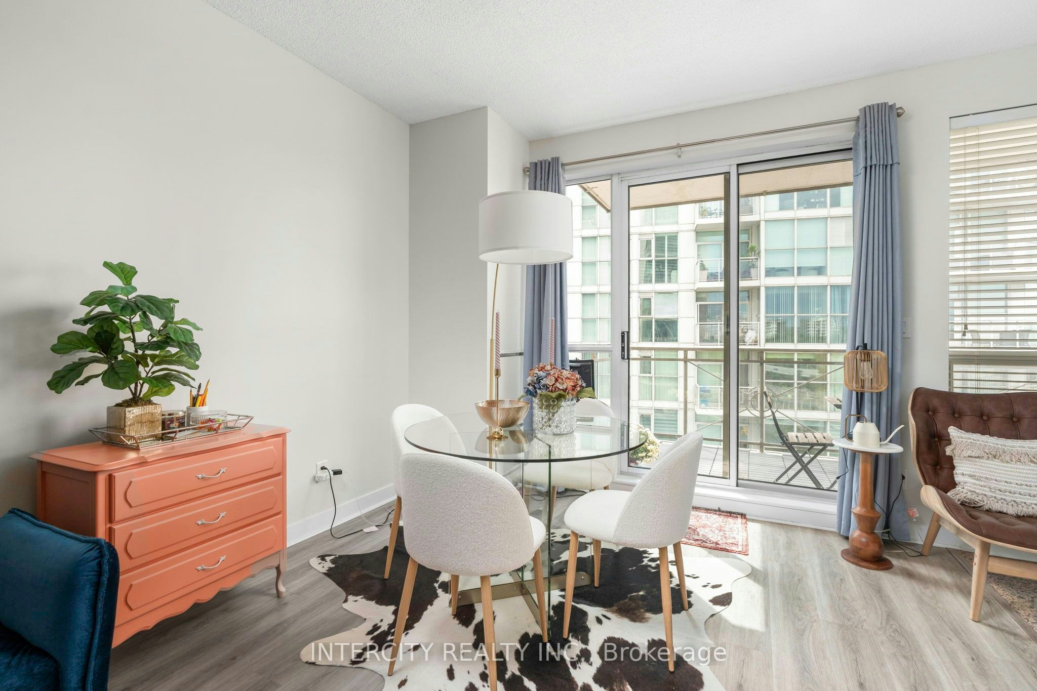 907-88 Palace Pier Court, Toronto, ON, M8V 4C2 - 13