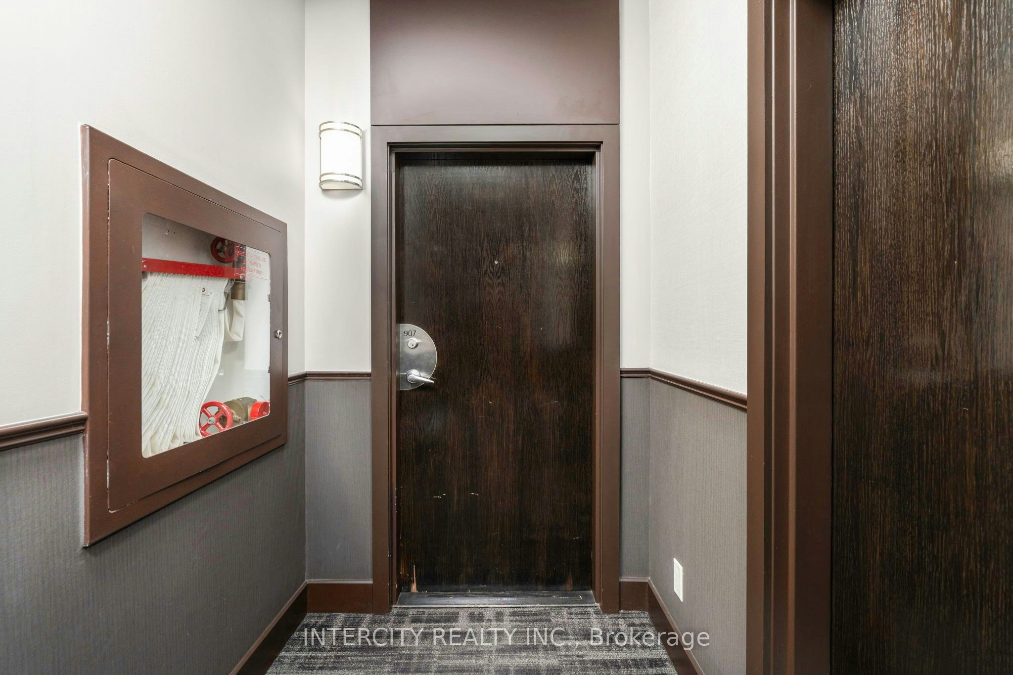 907-88 Palace Pier Court, Toronto, ON, M8V 4C2 - 5