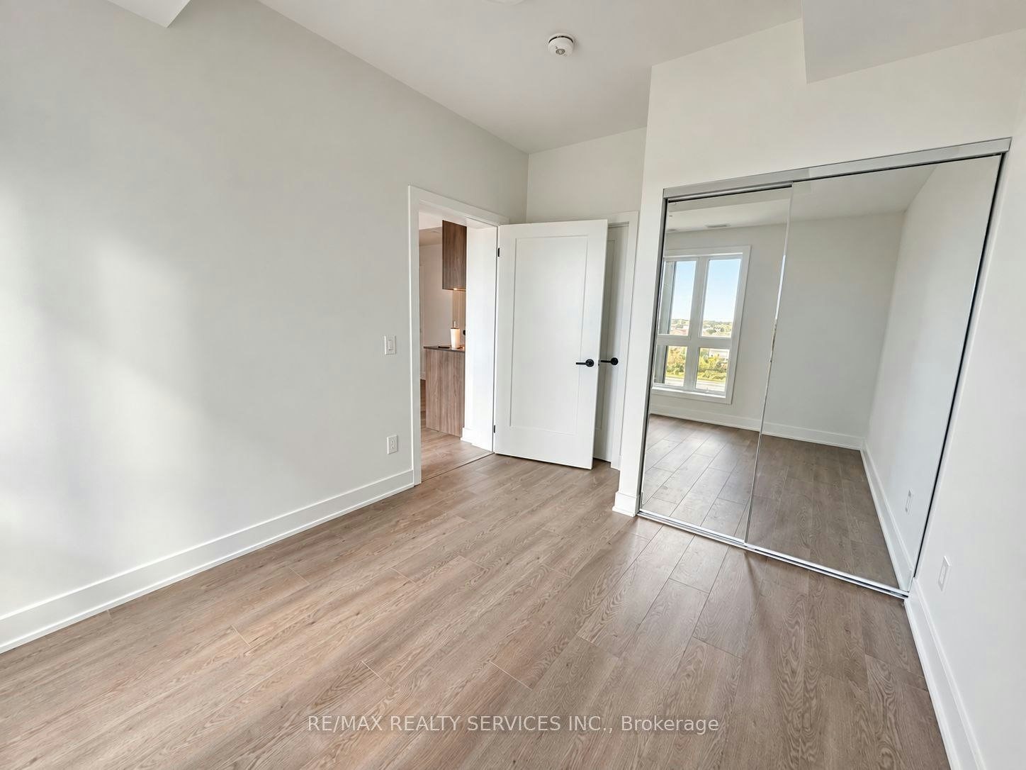 615-3008 William Cutmore Boulevard, Oakville, ON, L6H 8A4 - 6
