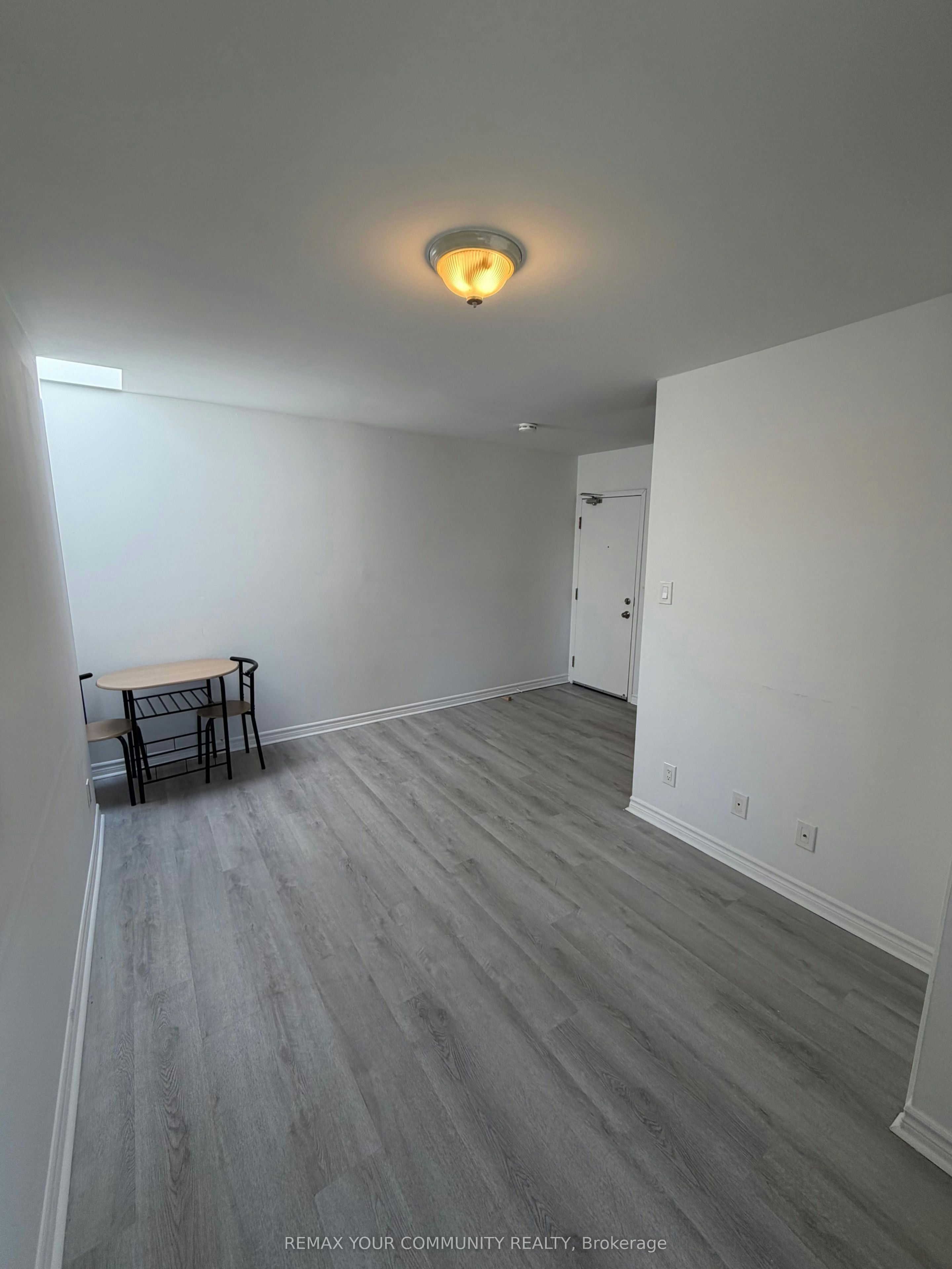 2nd Floor-129 Morrison Avenue, Toronto, ON, M6E 1M5 - 8