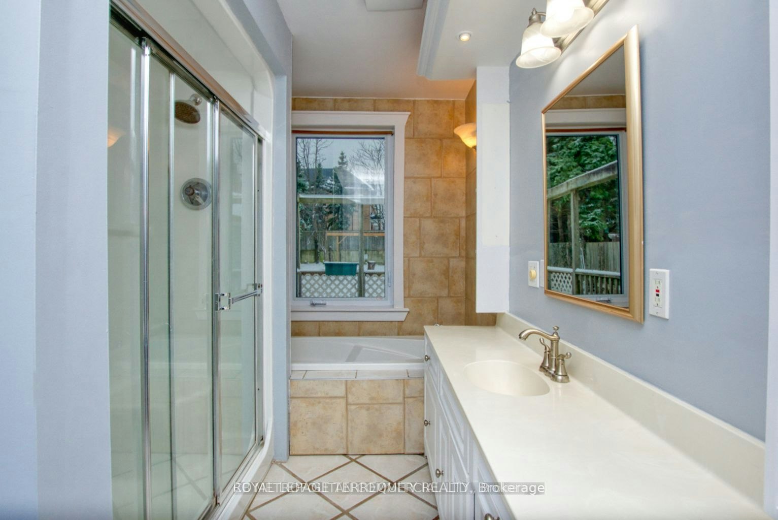 19 Mill Street N, Brampton, ON, L6X 1S5 - 14