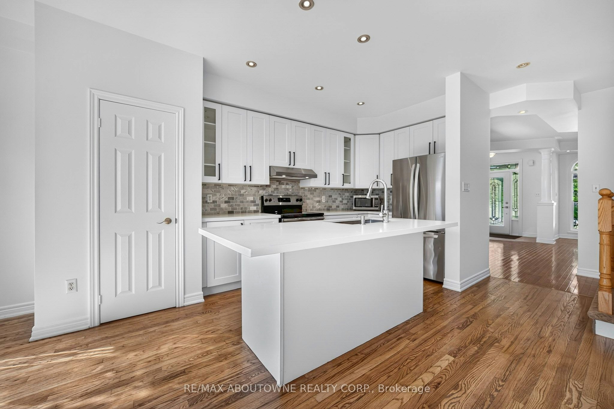 172 Roxton Road, Oakville, ON, L6H 6N1 - 14