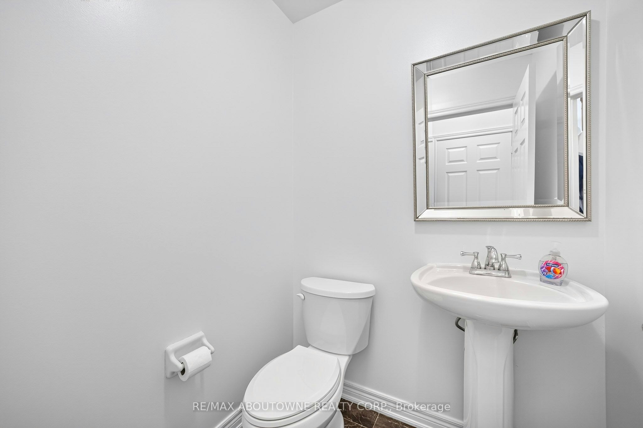 172 Roxton Road, Oakville, ON, L6H 6N1 - 34