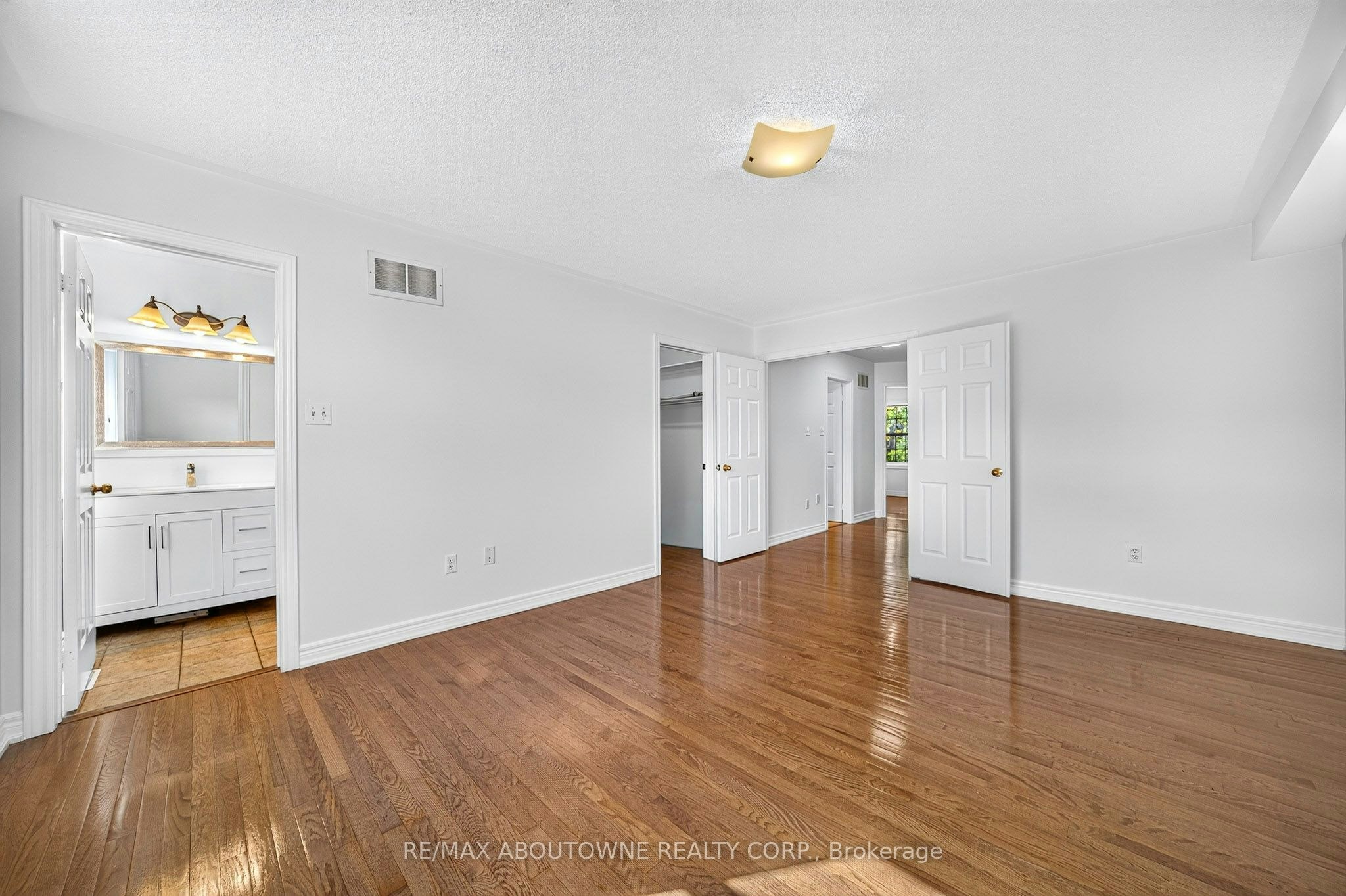 172 Roxton Road, Oakville, ON, L6H 6N1 - 17