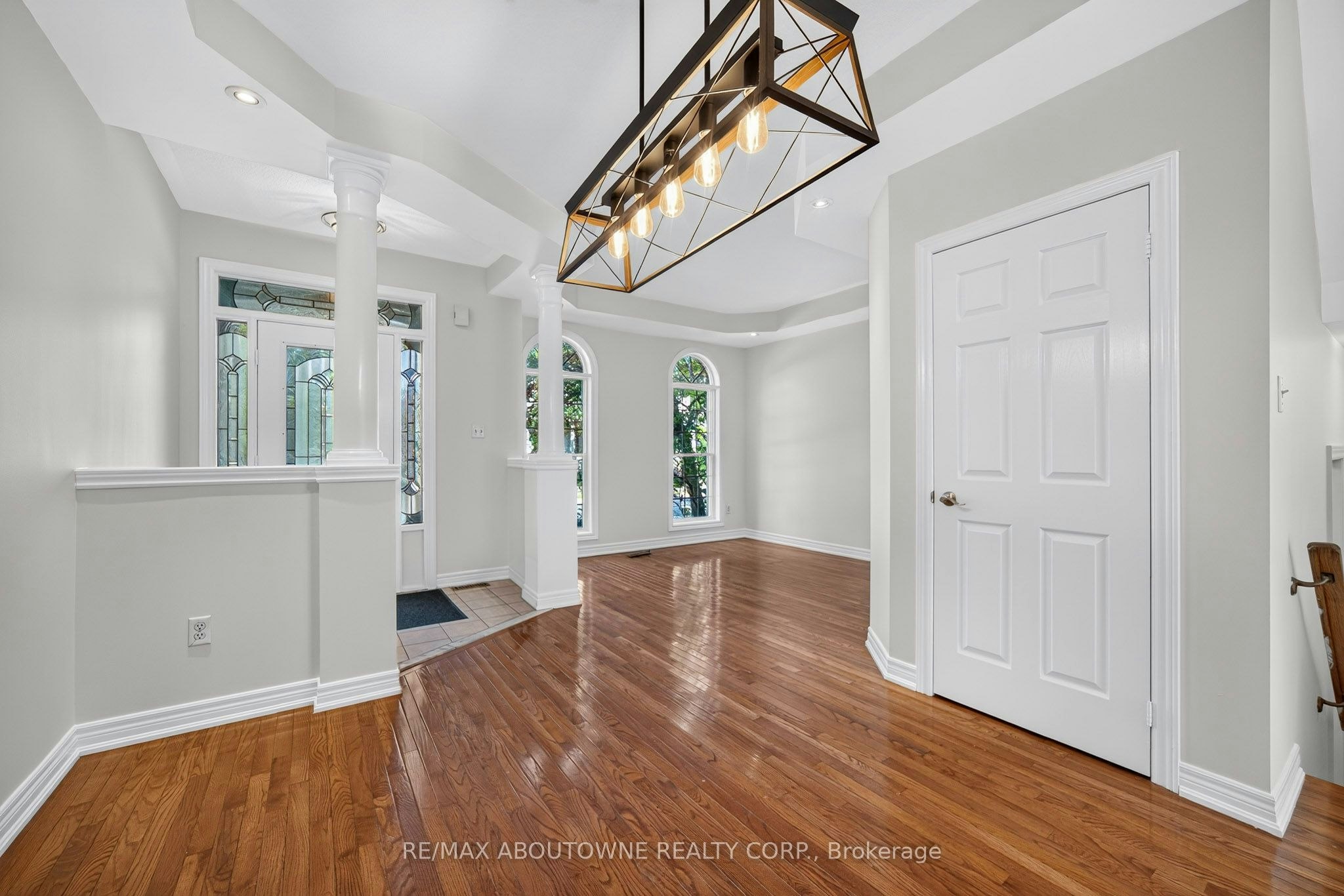 172 Roxton Road, Oakville, ON, L6H 6N1 - 5