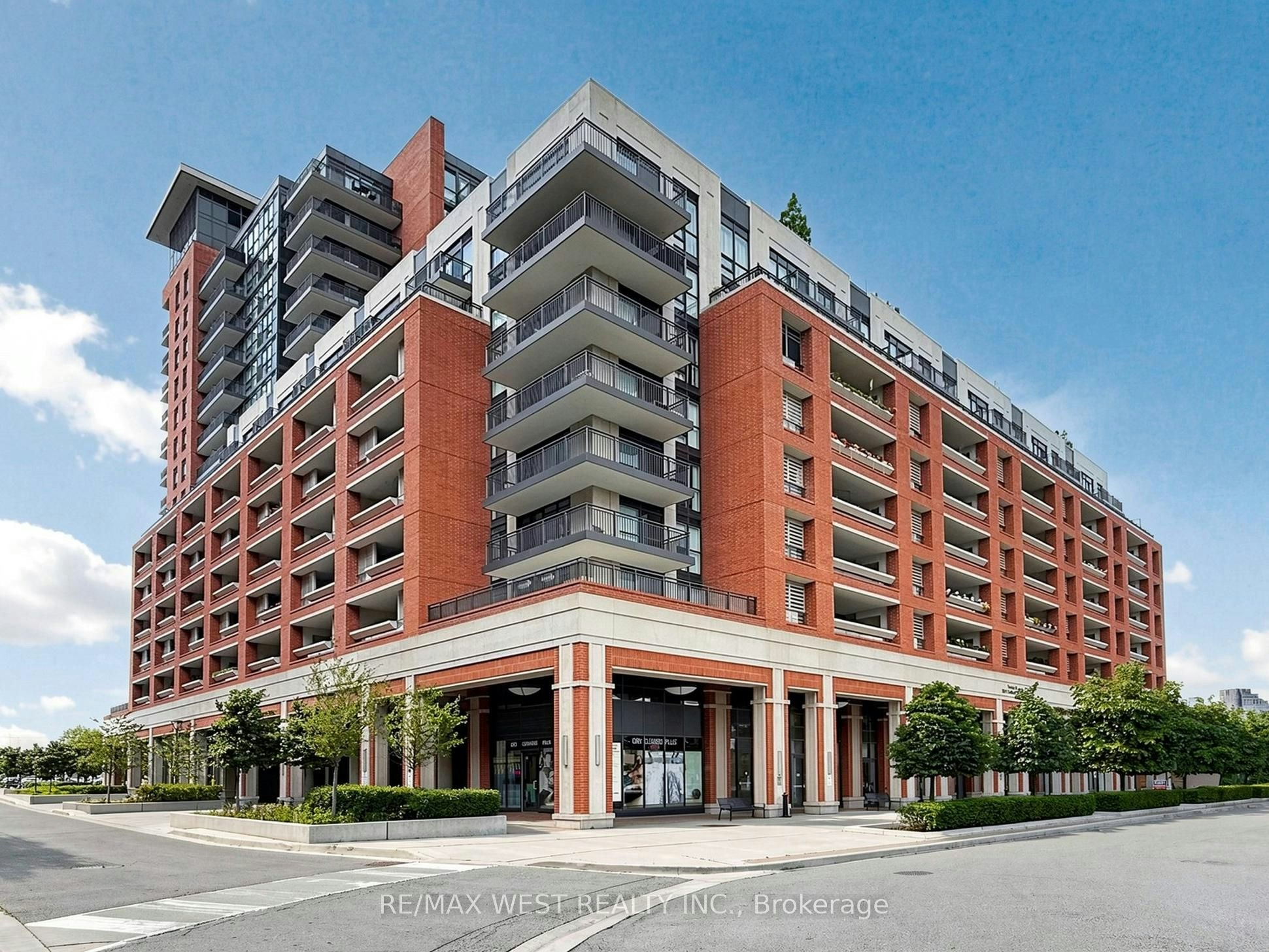 608-3091 Dufferin Street, Toronto, ON, M6A 0C4