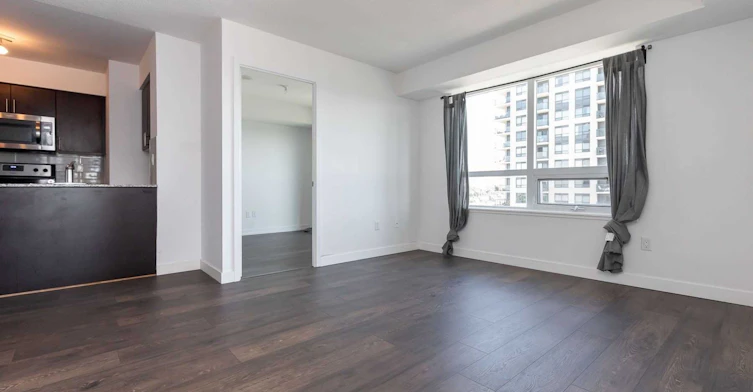 2202-1420 Dupont Street, Toronto, ON, M6H 4J8 - 4