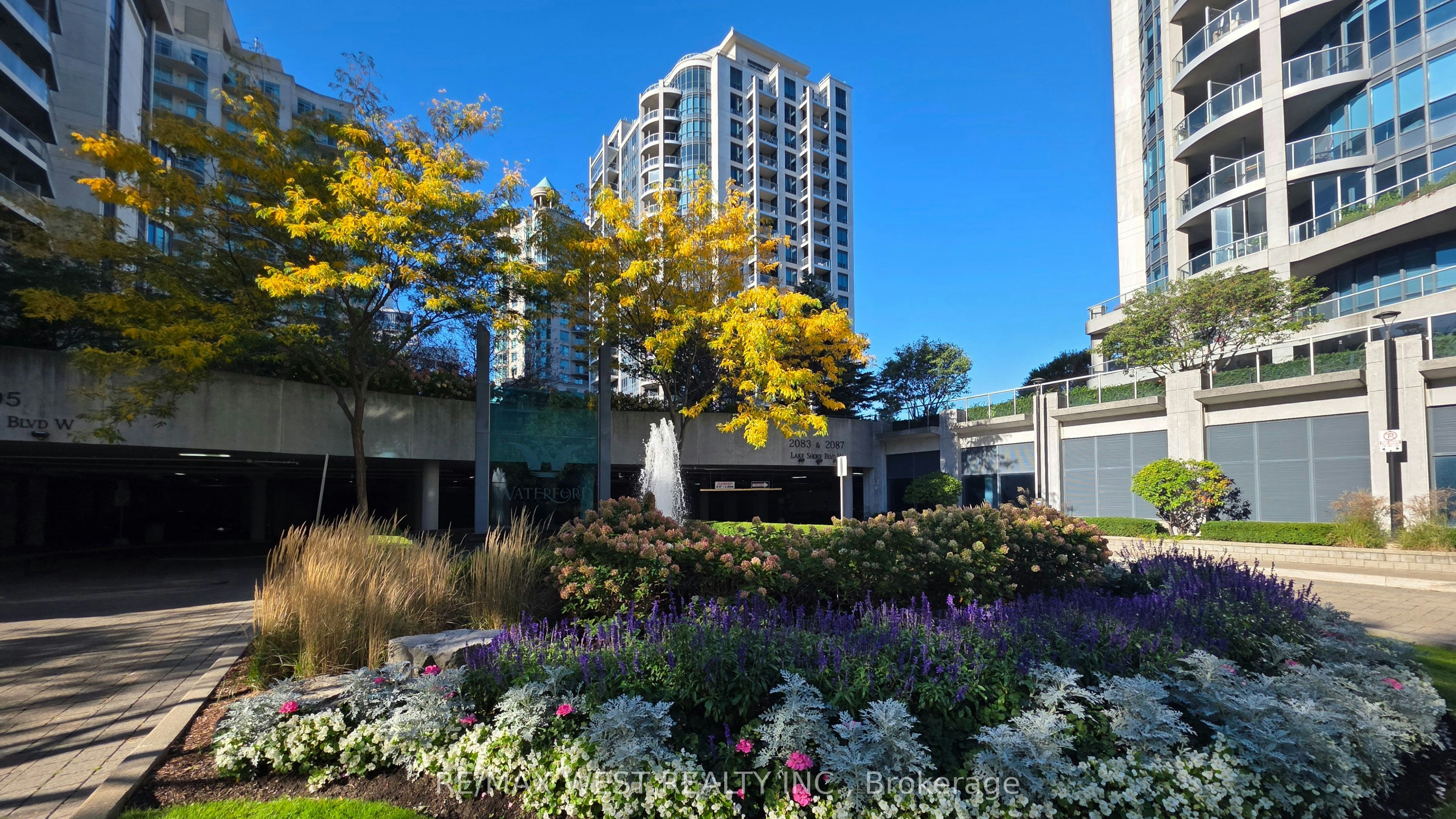 914-2083 Lake Shore Boulevard, Toronto, ON, M8V 4G2