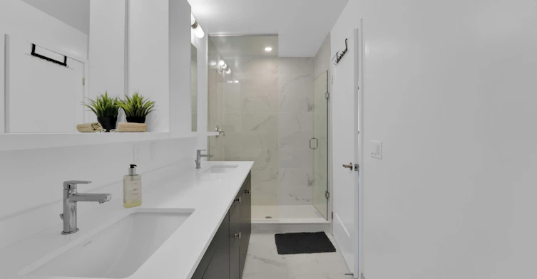 1402-1035 Southdown Road, Mississauga, ON, L5J 0A2 - 28