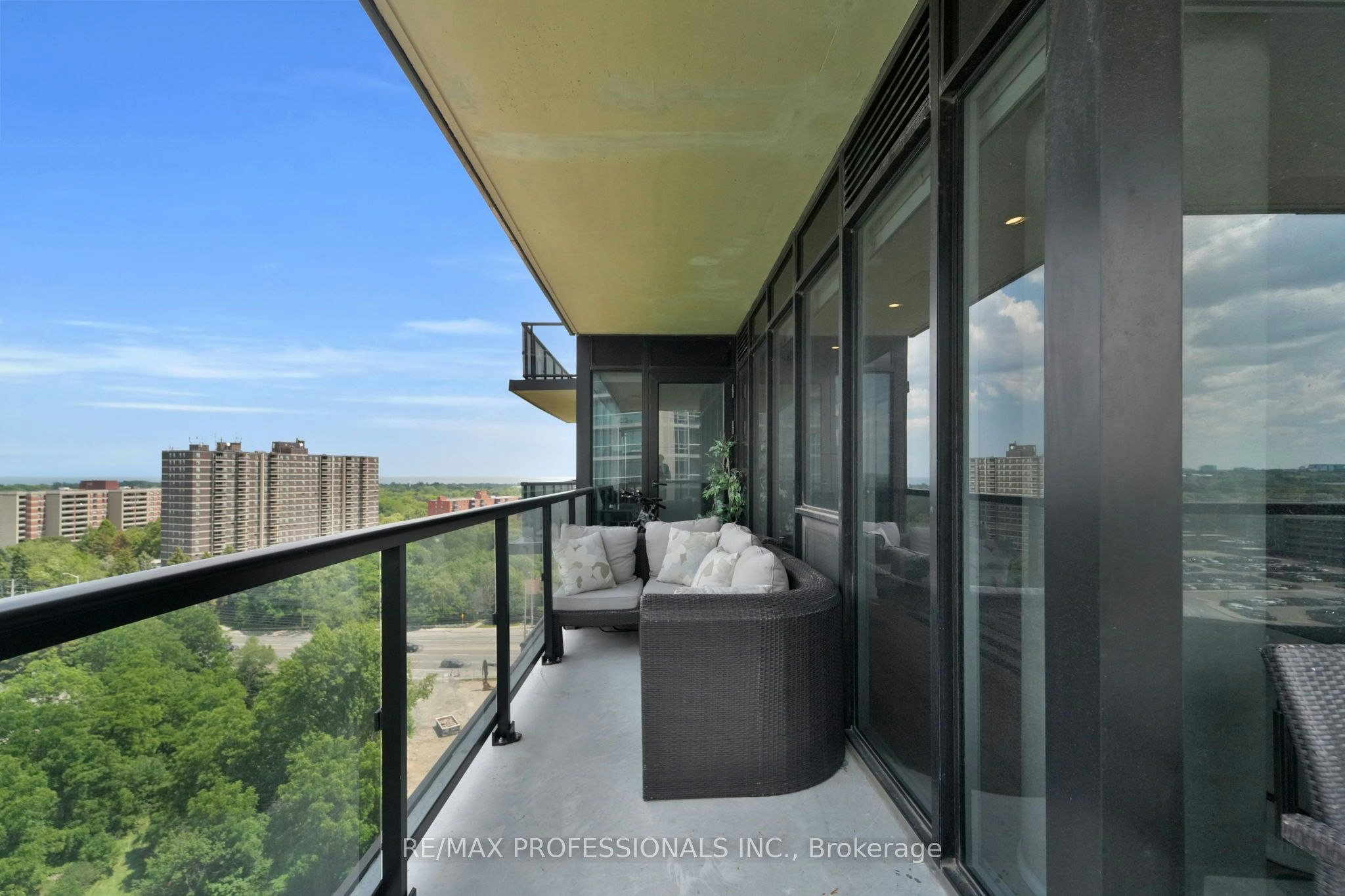 1402-1035 Southdown Road, Mississauga, ON, L5J 0A2 - 39